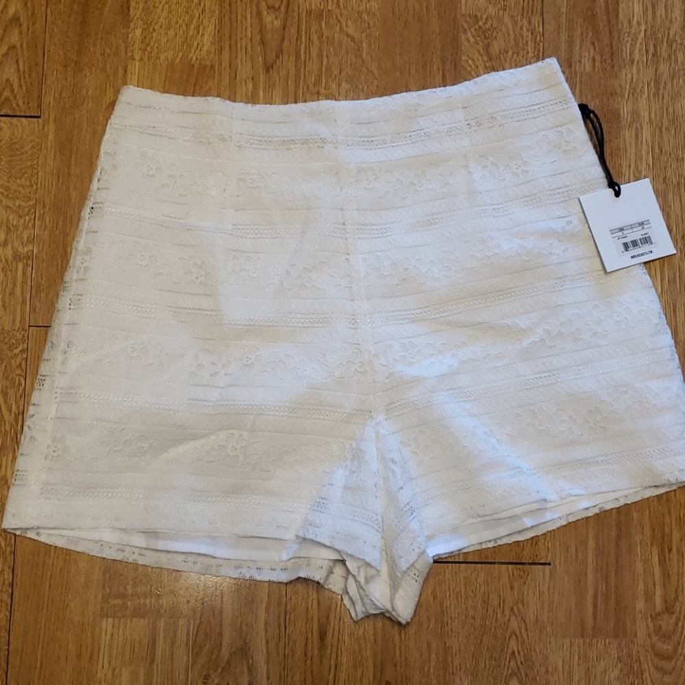 NWT JACK ivory lace high waist shorts 6